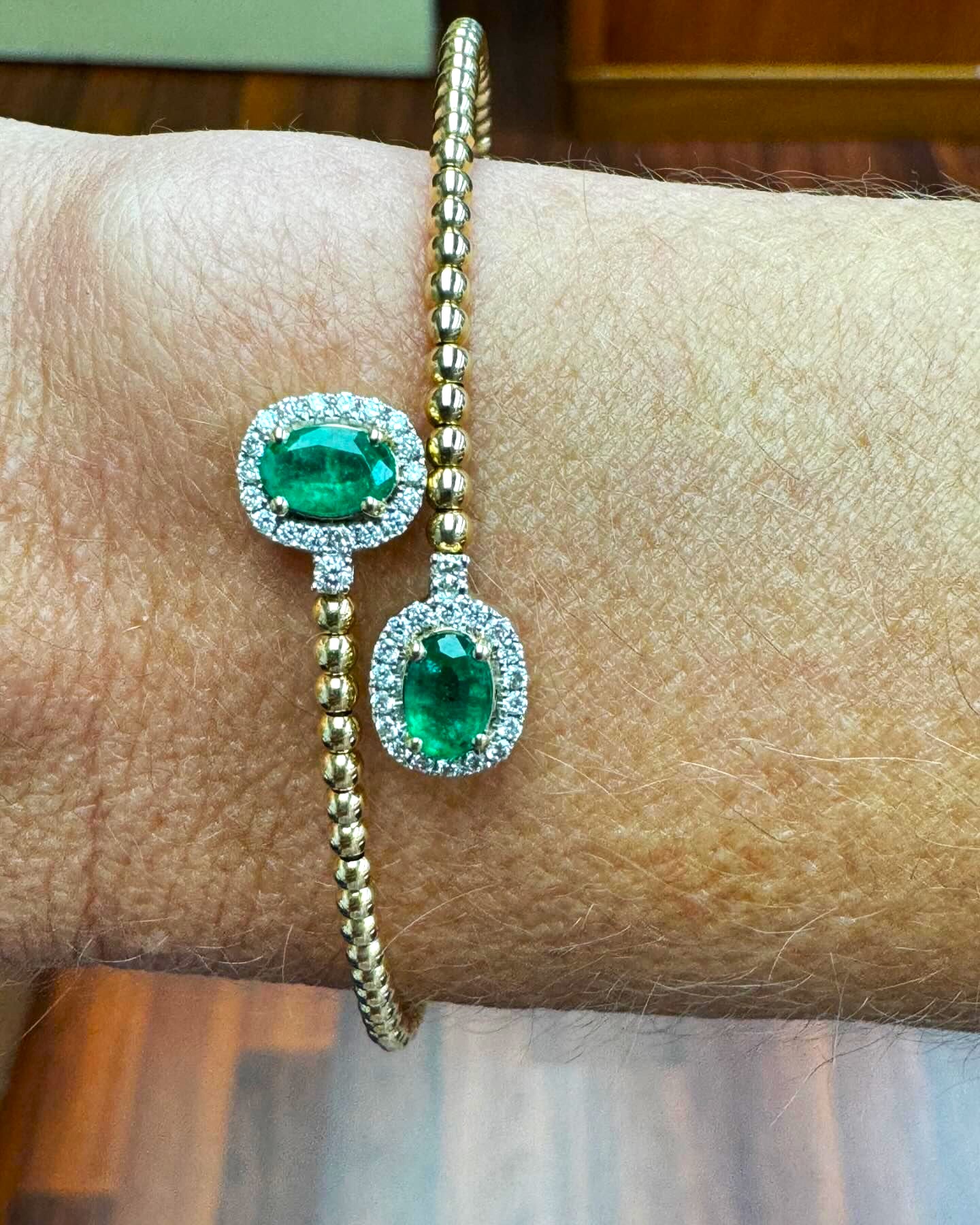 Emerald and Diamond Combinations A Royal Pairing for New Year Celebrations